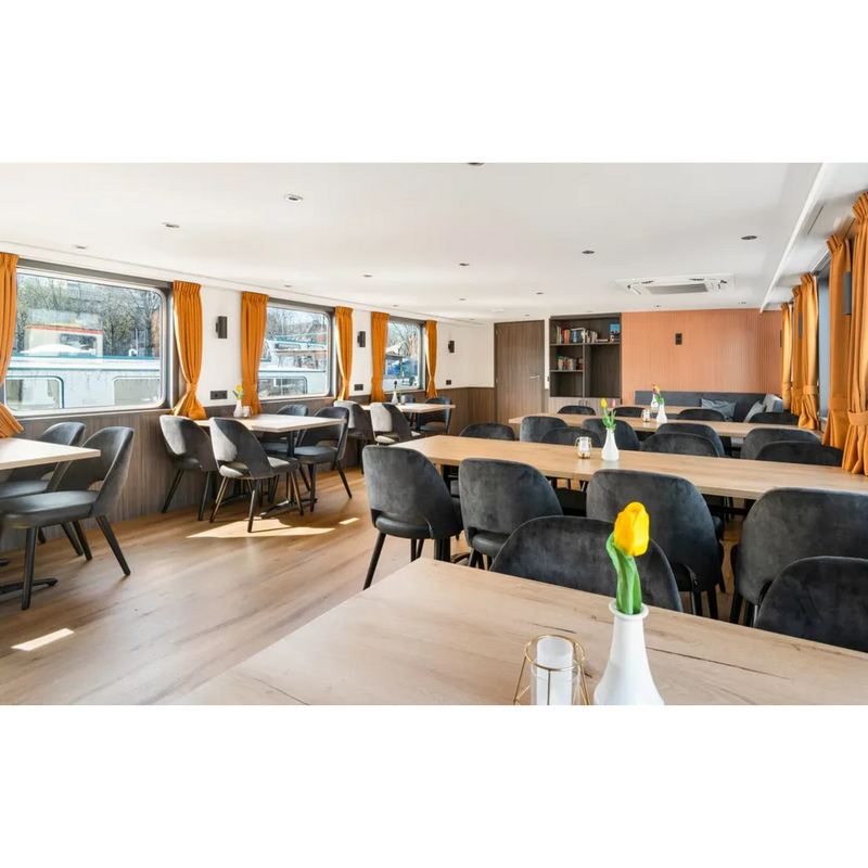 Rad & Schiff Hanseroute ab Amsterdam, ANNA VAN AEMSTEL